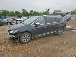 2C4RC1N76JR118653 2018 CHRYSLER PACIFICA