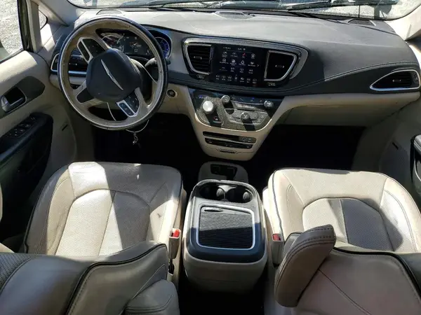 2C4RC1N76JR144881 2018 CHRYSLER PACIFICA - Image 8