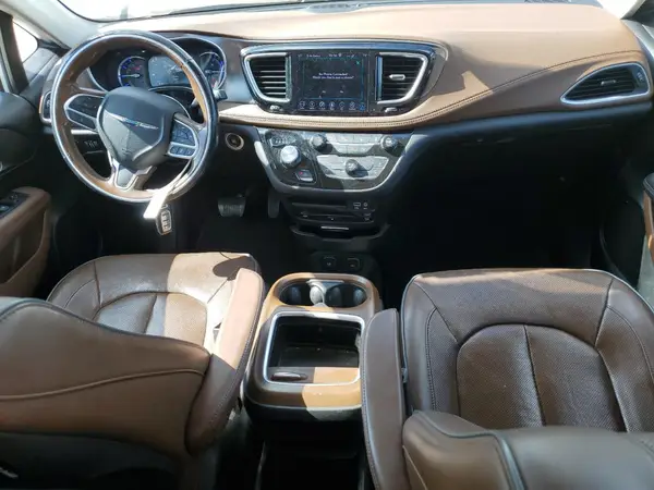 2C4RC1N76JR169747 2018 CHRYSLER PACIFICA - Image 8