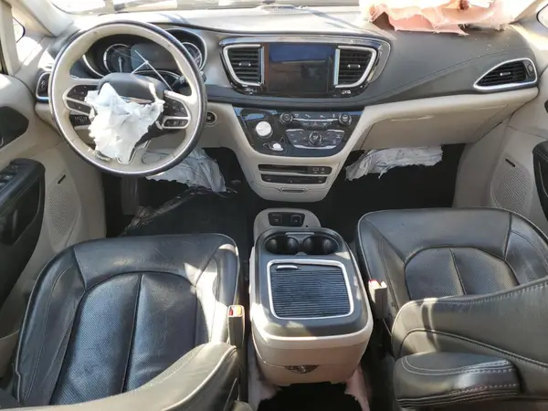 2C4RC1N76JR229610 2018 CHRYSLER PACIFICA - Image 8