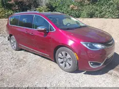 2C4RC1N76JR229963 2018 CHRYSLER PACIFICA