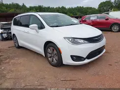 2C4RC1N76JR356972 2018 CHRYSLER PACIFICA