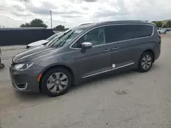 2C4RC1N76JR359399 2018 CHRYSLER PACIFICA