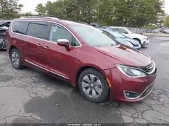 2C4RC1N76KR551231 2019 CHRYSLER PACIFICA