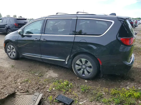 2C4RC1N76KR552797 2019 CHRYSLER PACIFICA - Image 2