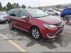 2C4RC1N76KR704089 2019 CHRYSLER PACIFICA