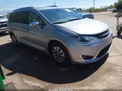 2C4RC1N76LR113648 2020 CHRYSLER PACIFICA
