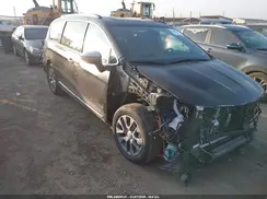 2C4RC1N76PR584608 2023 CHRYSLER PACIFICA