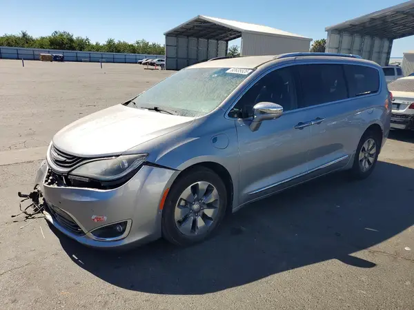2C4RC1N77JR118743 2018 CHRYSLER PACIFICA - Image 1