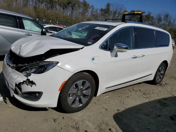 2C4RC1N77JR143285 2018 CHRYSLER PACIFICA - Image 1