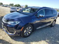 2C4RC1N77JR229762 2018 CHRYSLER PACIFICA