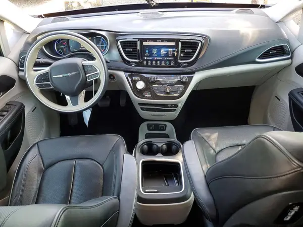 2C4RC1N77JR229762 2018 CHRYSLER PACIFICA - Image 8