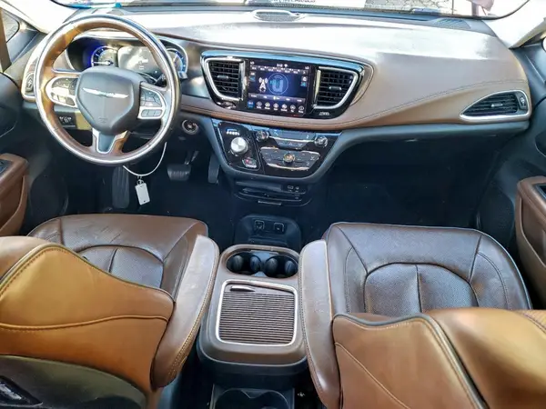 2C4RC1N77JR237859 2018 CHRYSLER PACIFICA - Image 8