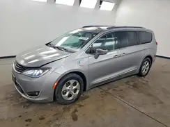 2C4RC1N77JR339713 2018 CHRYSLER PACIFICA