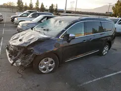 2C4RC1N77JR358715 2018 CHRYSLER PACIFICA