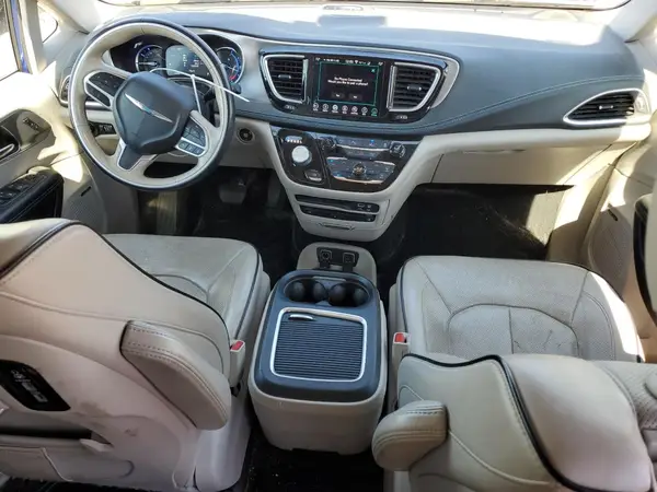 2C4RC1N77KR675606 2019 CHRYSLER PACIFICA - Image 8