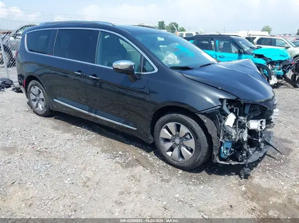 2C4RC1N77LR112167 2020 CHRYSLER PACIFICA - Image 1