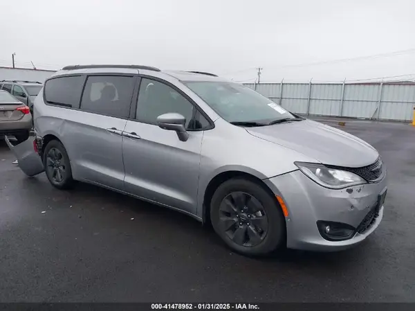 2C4RC1N77LR224483 2020 CHRYSLER PACIFICA - Image 1