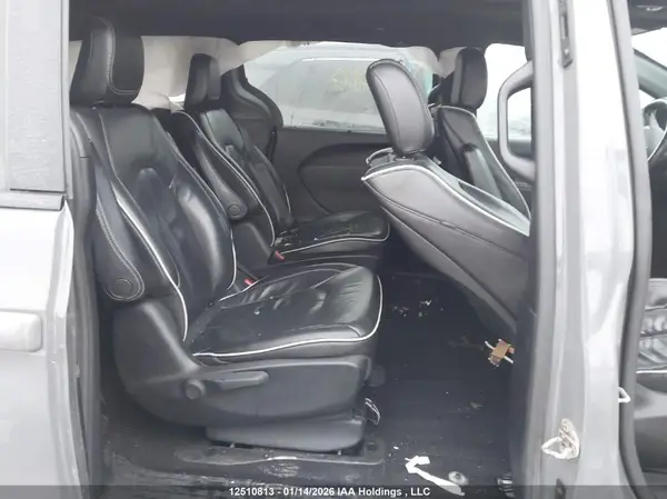 2C4RC1N77LR230364 2020 CHRYSLER PACIFICA - Image 8