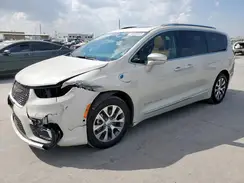 2C4RC1N77MR501392 2021 CHRYSLER PACIFICA