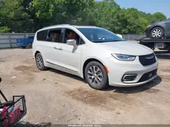 2C4RC1N77MR529323 2021 CHRYSLER PACIFICA