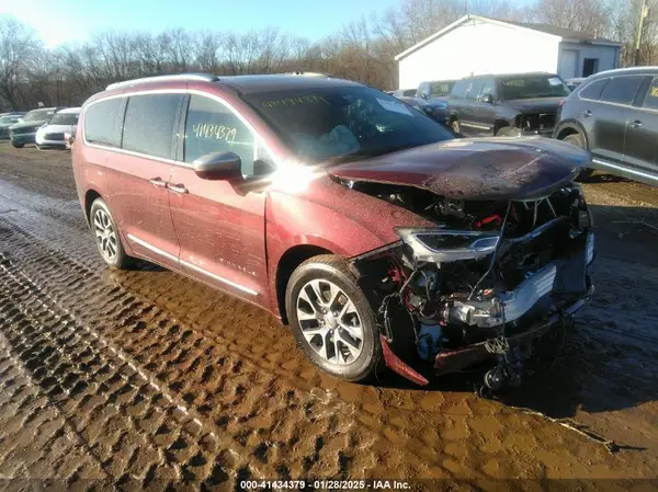 2C4RC1N77MR590252 2021 CHRYSLER PACIFICA - Image 1