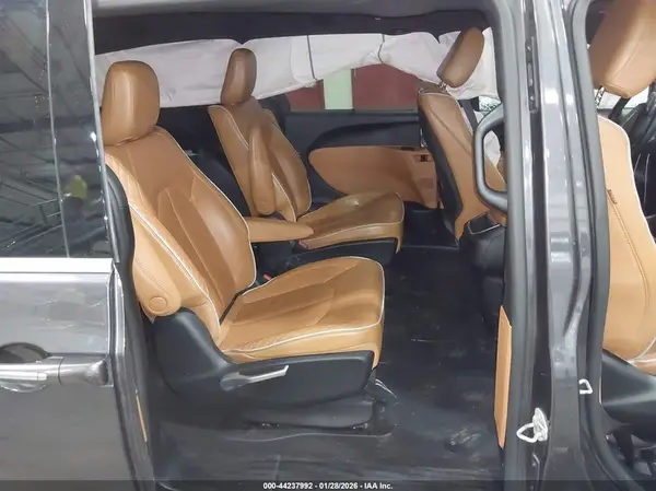2C4RC1N77NR157063 2022 CHRYSLER PACIFICA - Image 8