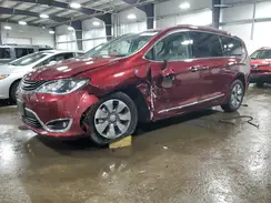 2C4RC1N78HR692231 2017 CHRYSLER PACIFICA