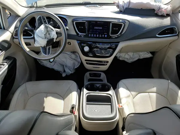 2C4RC1N78HR724000 2017 CHRYSLER PACIFICA - Image 8
