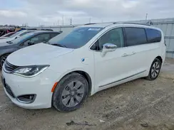 2C4RC1N78JR126821 2018 CHRYSLER PACIFICA