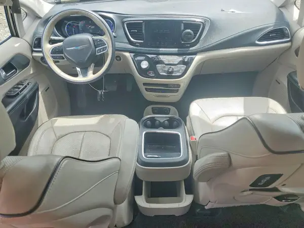 2C4RC1N78JR133445 2018 CHRYSLER PACIFICA - Image 8