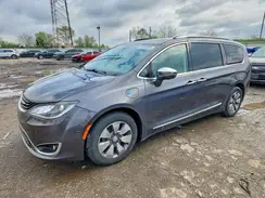 2C4RC1N78JR159138 2018 CHRYSLER PACIFICA