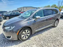 2C4RC1N78JR167403 2018 CHRYSLER PACIFICA