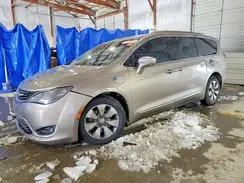 2C4RC1N78JR213053 2018 CHRYSLER PACIFICA