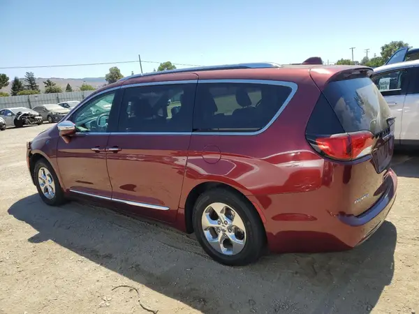 2C4RC1N78JR230628 2018 CHRYSLER PACIFICA - Image 2