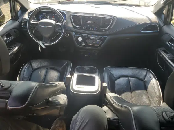 2C4RC1N78KR640153 2019 CHRYSLER PACIFICA - Image 8
