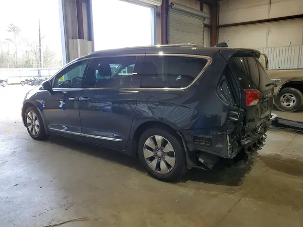 2C4RC1N78LR193289 2020 CHRYSLER PACIFICA - Image 2