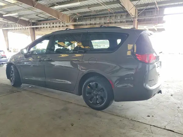 2C4RC1N78LR257718 2020 CHRYSLER PACIFICA - Image 2