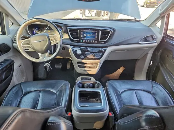 2C4RC1N78LR273580 2020 CHRYSLER PACIFICA - Image 8