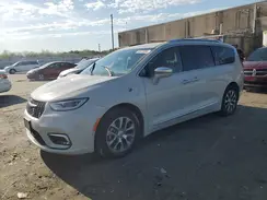 2C4RC1N78MR562525 2021 CHRYSLER PACIFICA