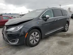 2C4RC1N79HR678158 2017 CHRYSLER PACIFICA