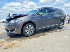 2C4RC1N79HR689581 2017 CHRYSLER PACIFICA