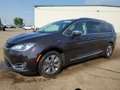 2C4RC1N79HR748354 2017 CHRYSLER PACIFICA