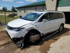2C4RC1N79HR760097 2017 CHRYSLER PACIFICA
