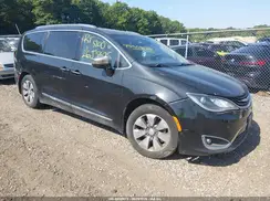 2C4RC1N79JR105122 2018 CHRYSLER PACIFICA