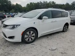 2C4RC1N79JR105542 2018 CHRYSLER PACIFICA