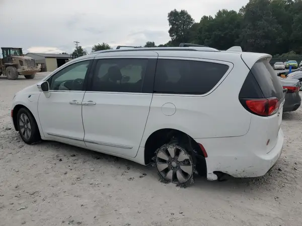 2C4RC1N79JR105542 2018 CHRYSLER PACIFICA - Image 2