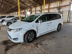 2C4RC1N79JR107145 2018 CHRYSLER PACIFICA