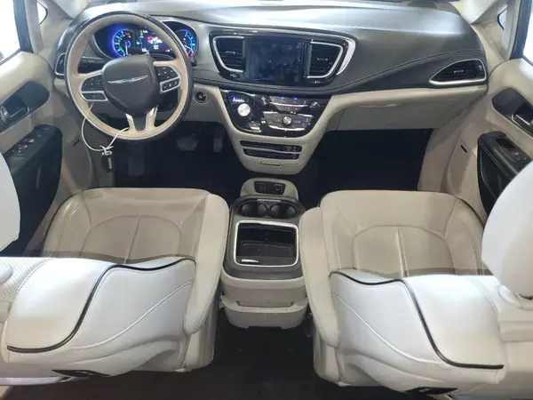 2C4RC1N79JR139674 2018 CHRYSLER PACIFICA - Image 8