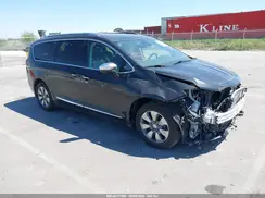 2C4RC1N79JR159293 2018 CHRYSLER PACIFICA